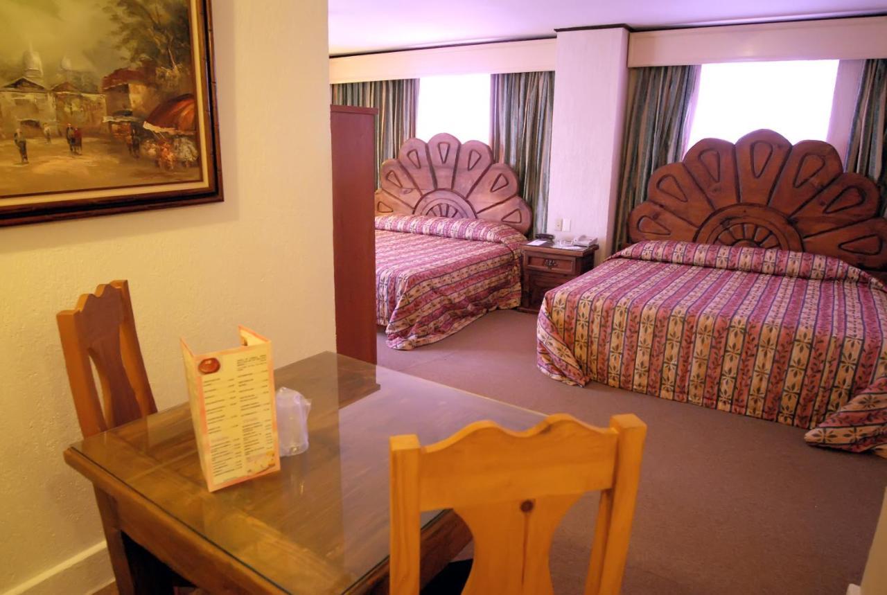 Hotel Ritz Matamoros  Ngoại thất bức ảnh