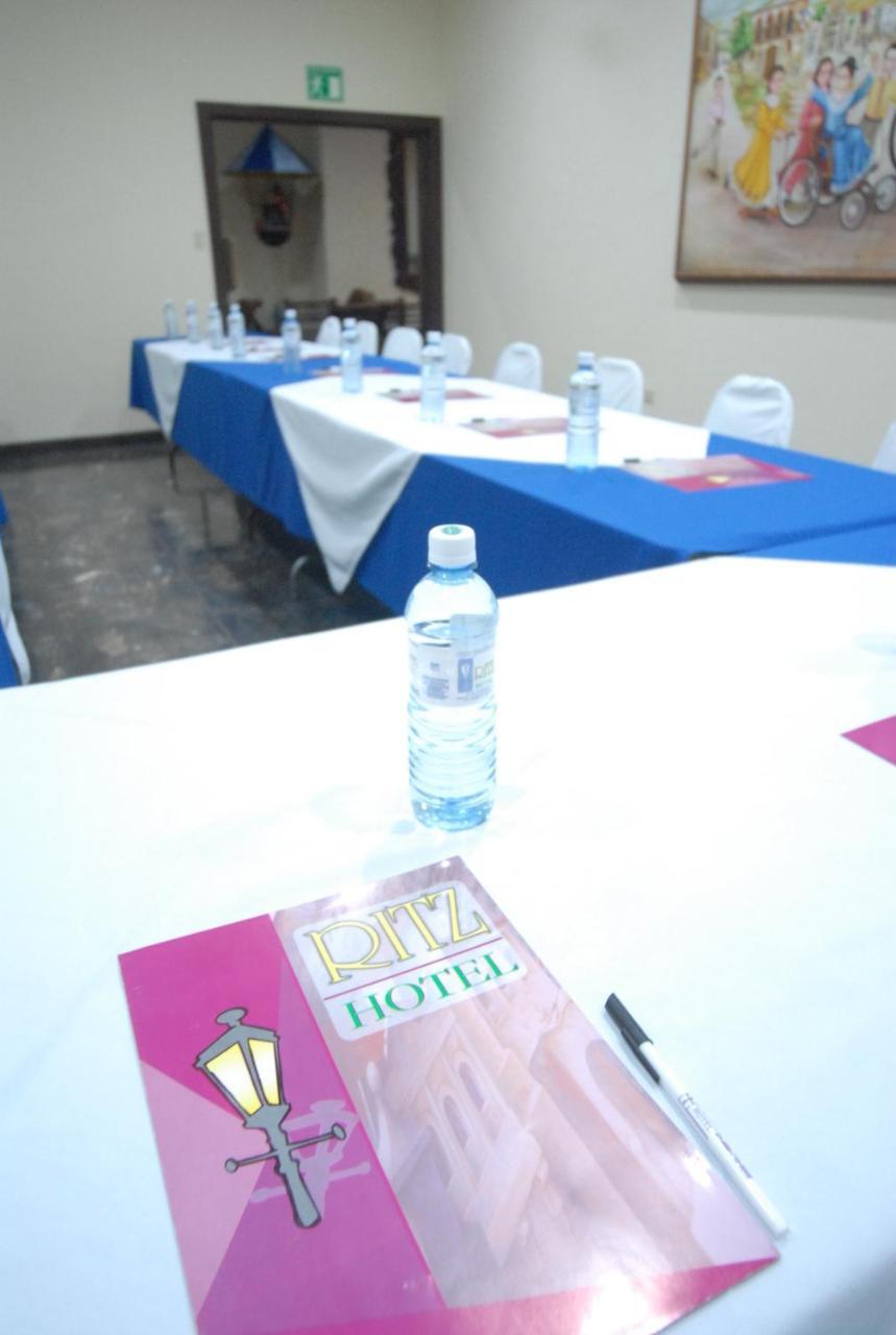 Hotel Ritz Matamoros  Ngoại thất bức ảnh